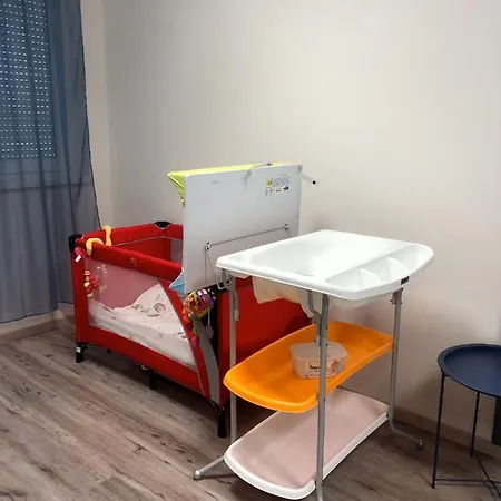 Vecsesi Rendezvenykoezpont Es Panzio Oda ve Kahvaltı Vecsés
