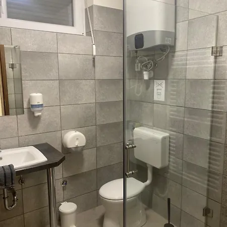 Vecsési Rendezvényközpont és Panzió