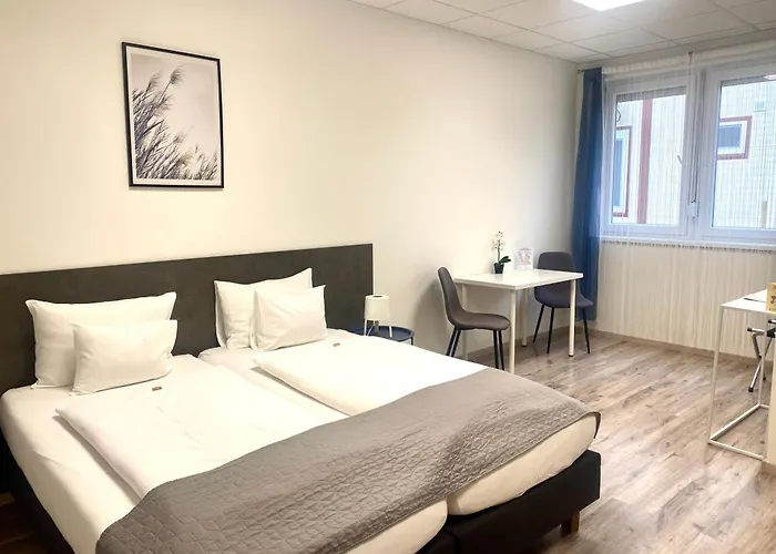 Vecsesi Rendezvenykoezpont Es Panzio 3* Vecsés