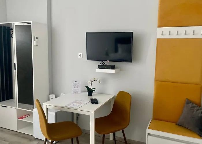 Nocleg ze śniadaniem Vecsesi Rendezvenykoezpont Es Panzio 3*